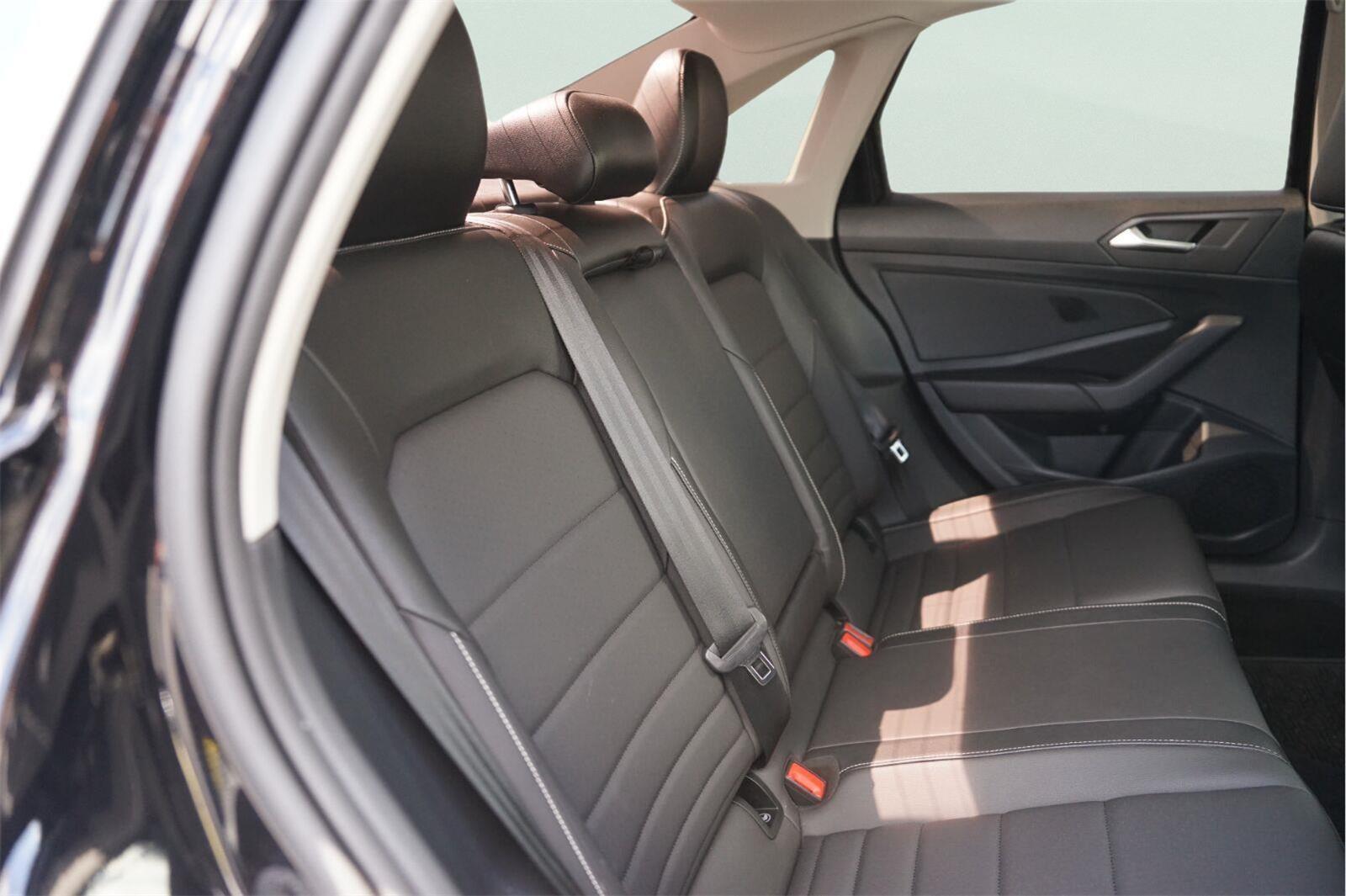 2022 Volkswagen Jetta SE
