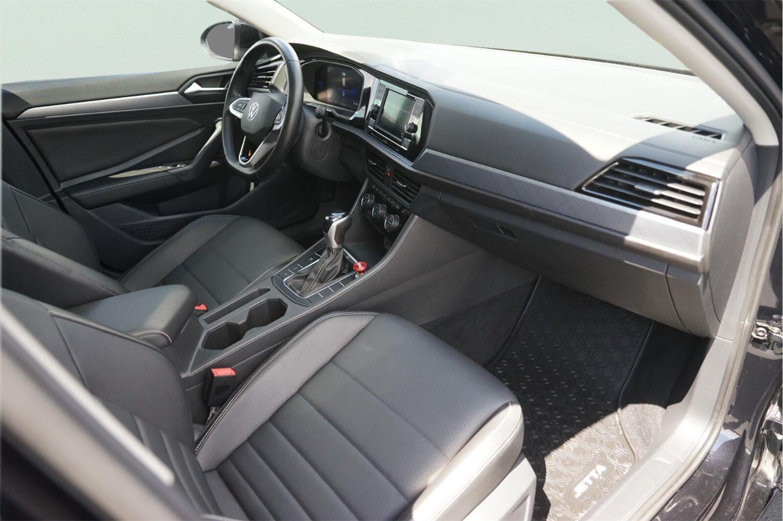 2022 Volkswagen Jetta SE