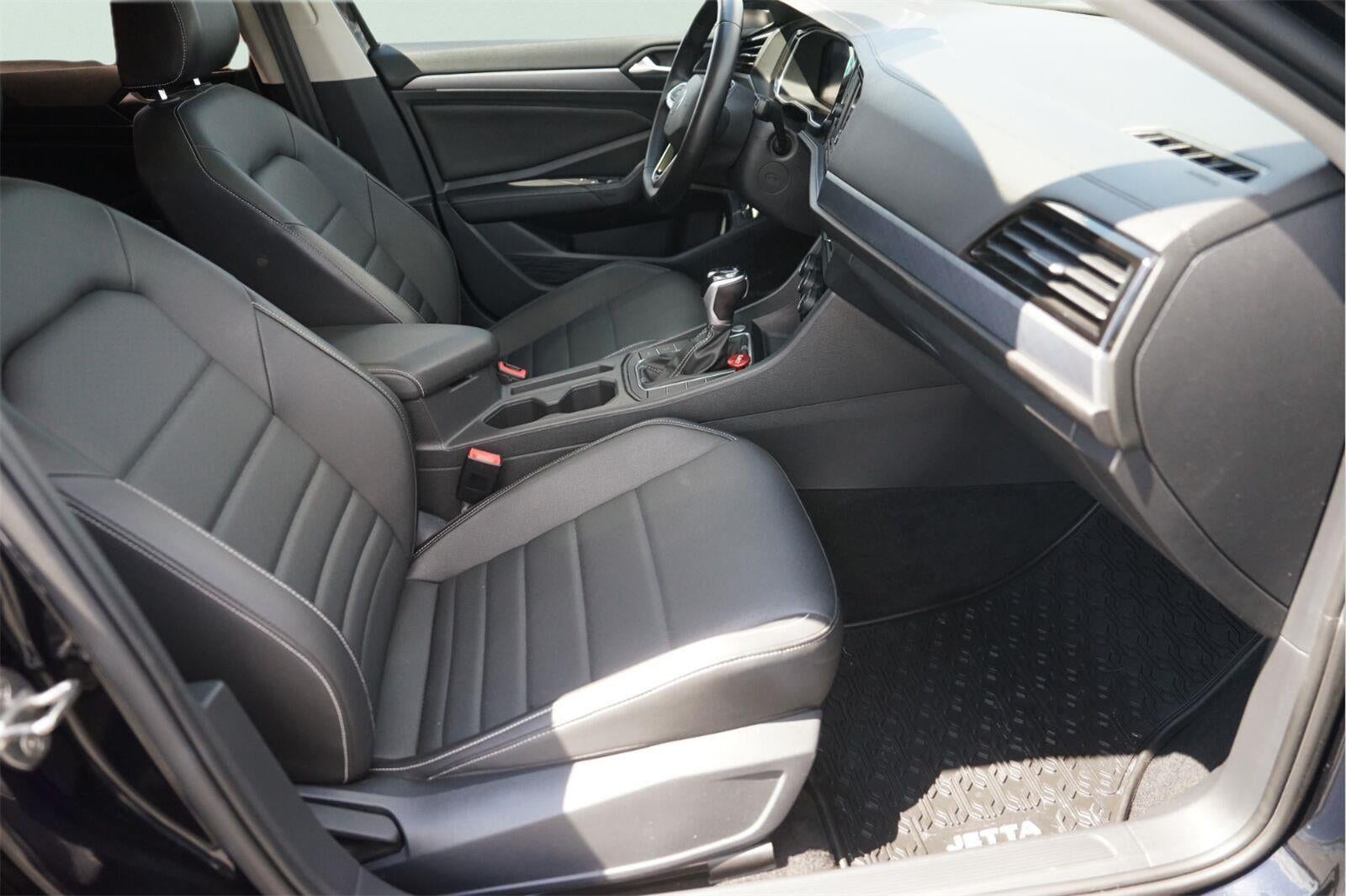 2022 Volkswagen Jetta SE