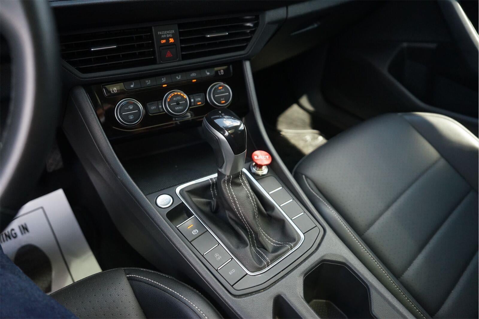 2022 Volkswagen Jetta SE