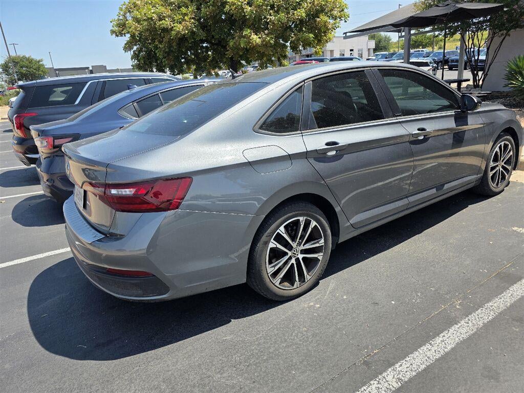 2024 Volkswagen Jetta Sport