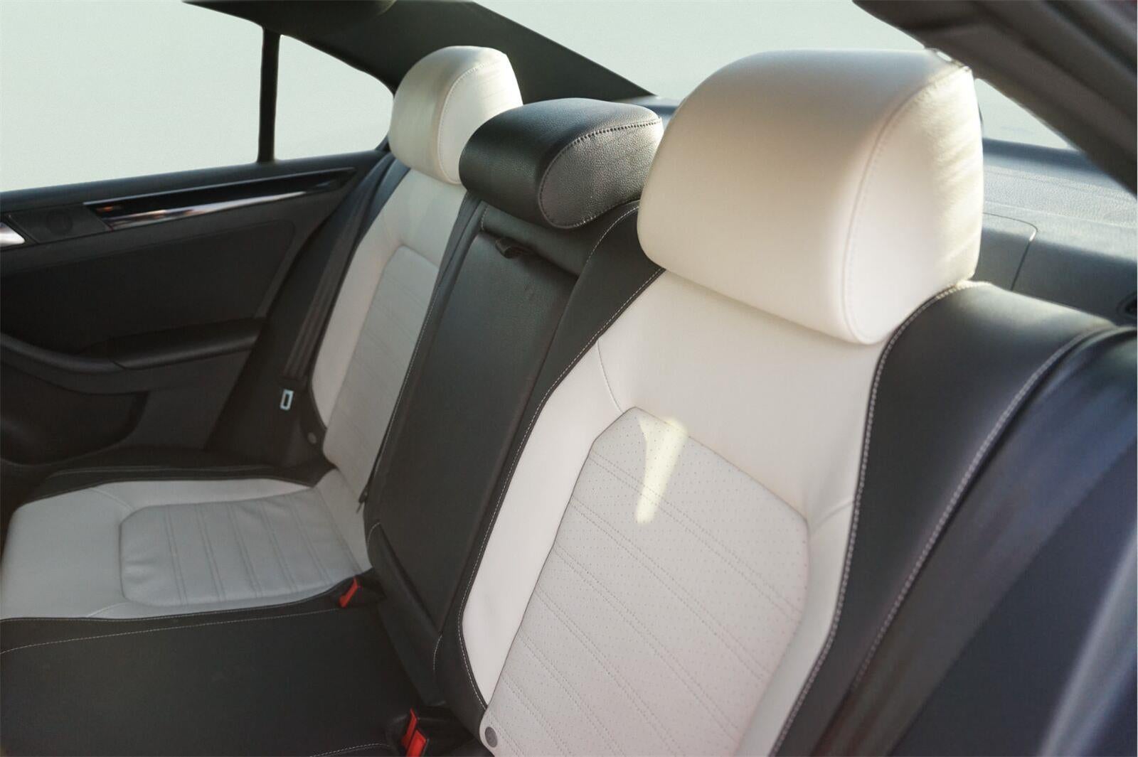 2015 Volkswagen Jetta 1.8T Sport
