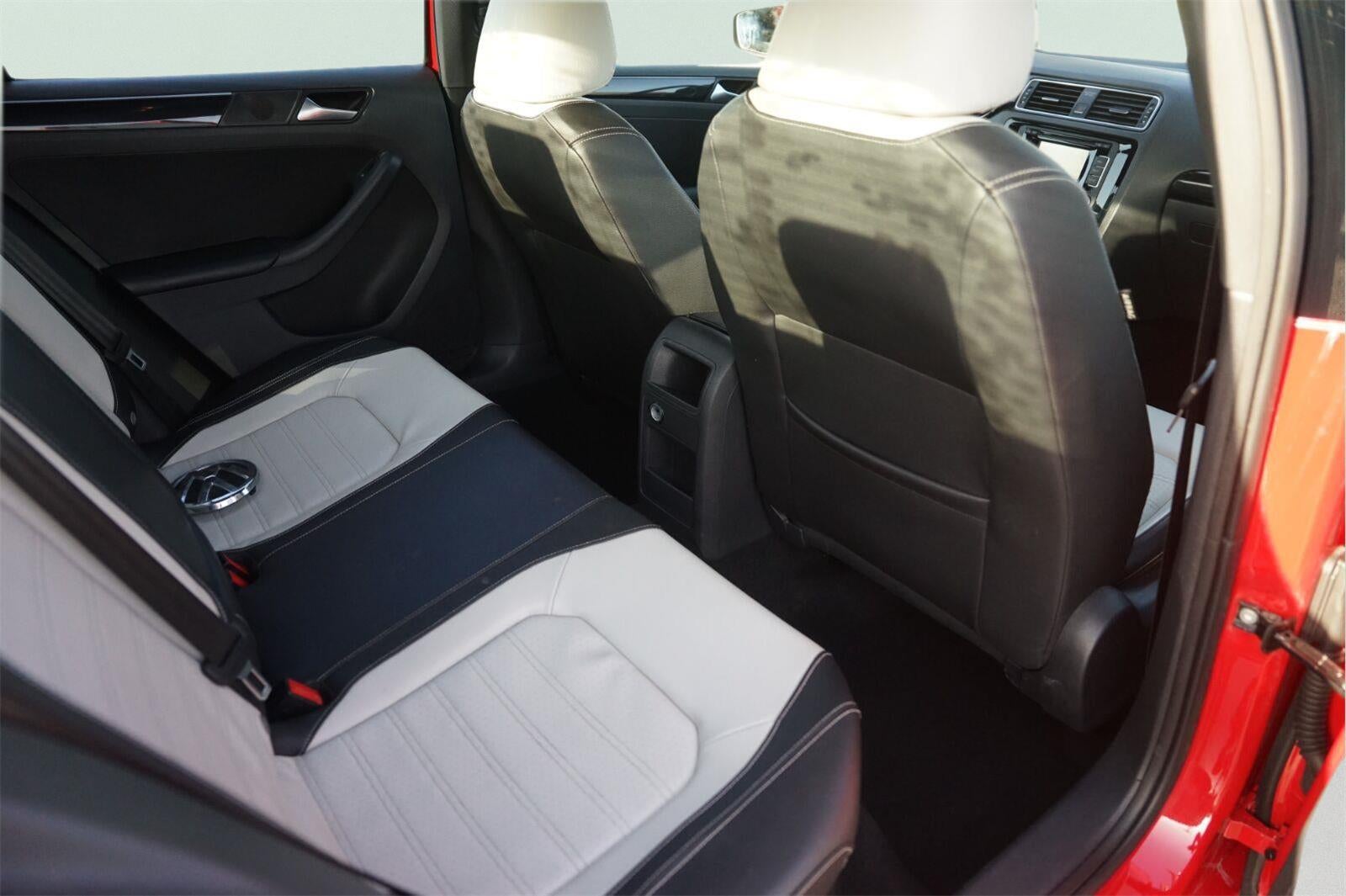 2015 Volkswagen Jetta 1.8T Sport