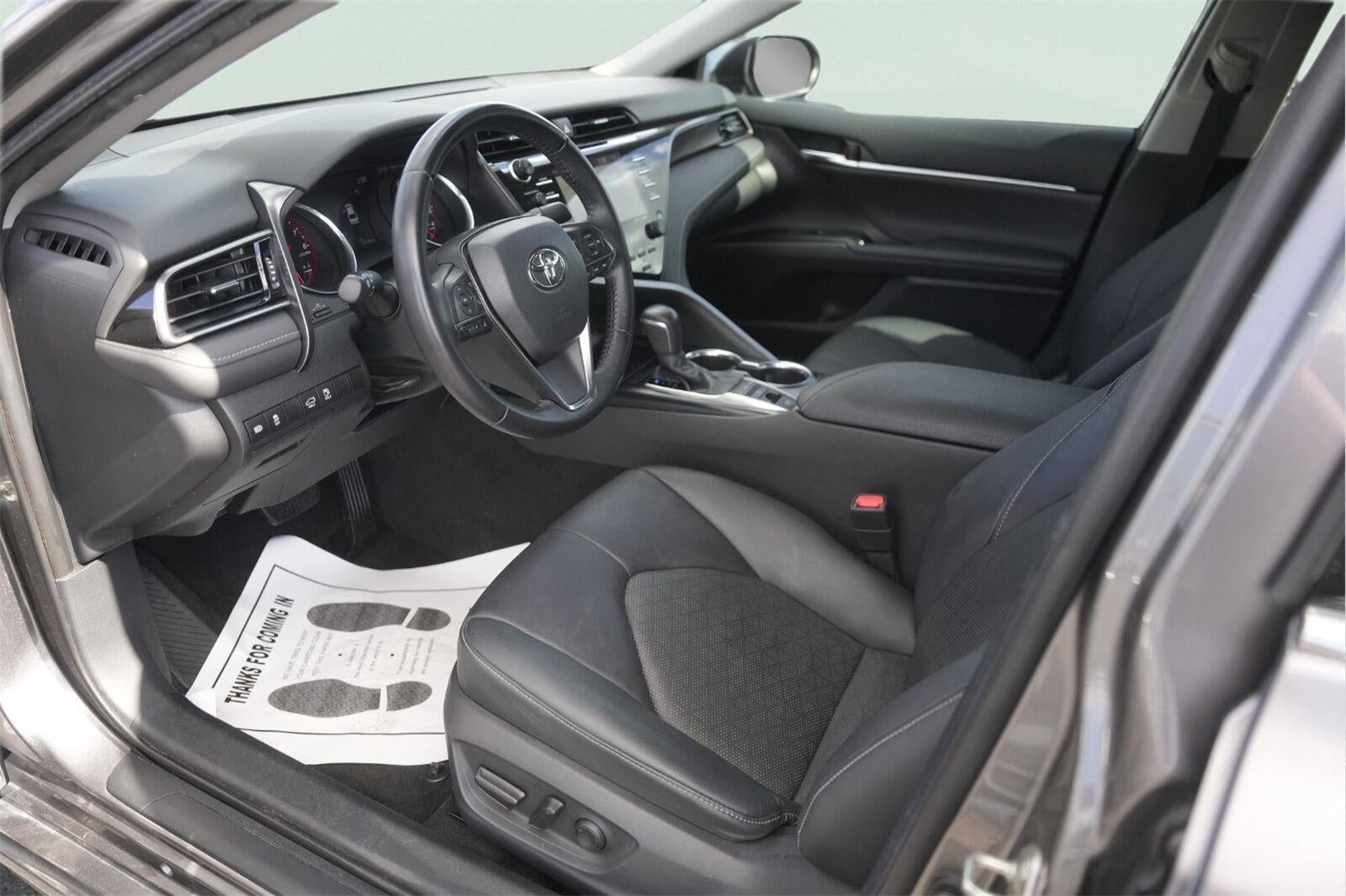 2019 Toyota Camry XSE