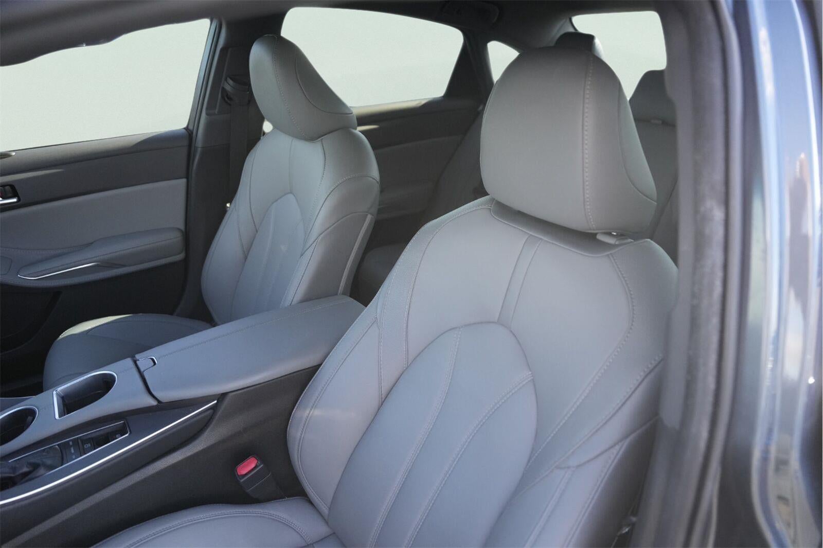 2019 Toyota Avalon XLE