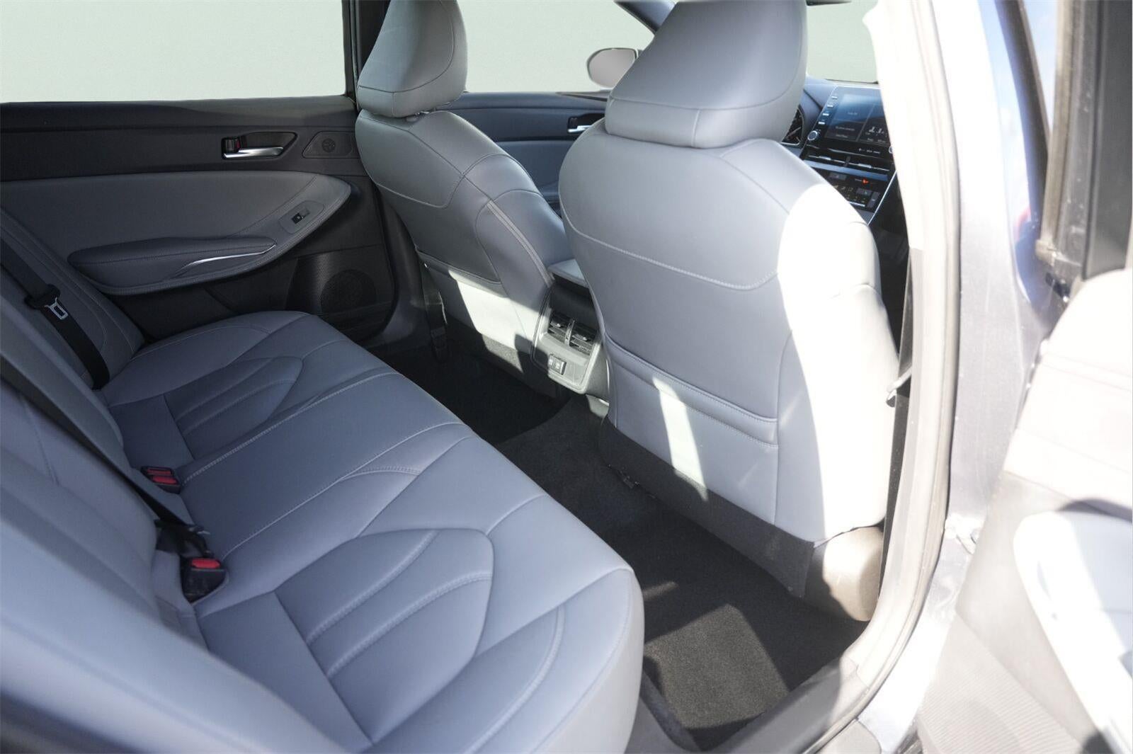 2019 Toyota Avalon XLE