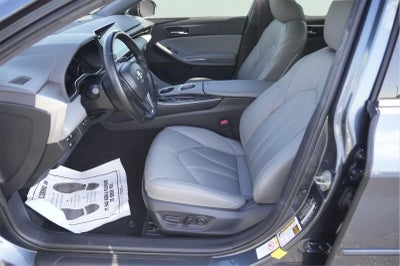 2019 Toyota Avalon XLE