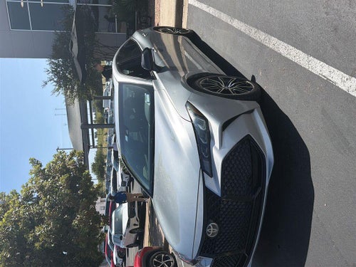 2019 Toyota Avalon XSE