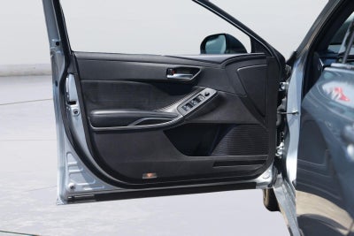 2019 Toyota Avalon XSE