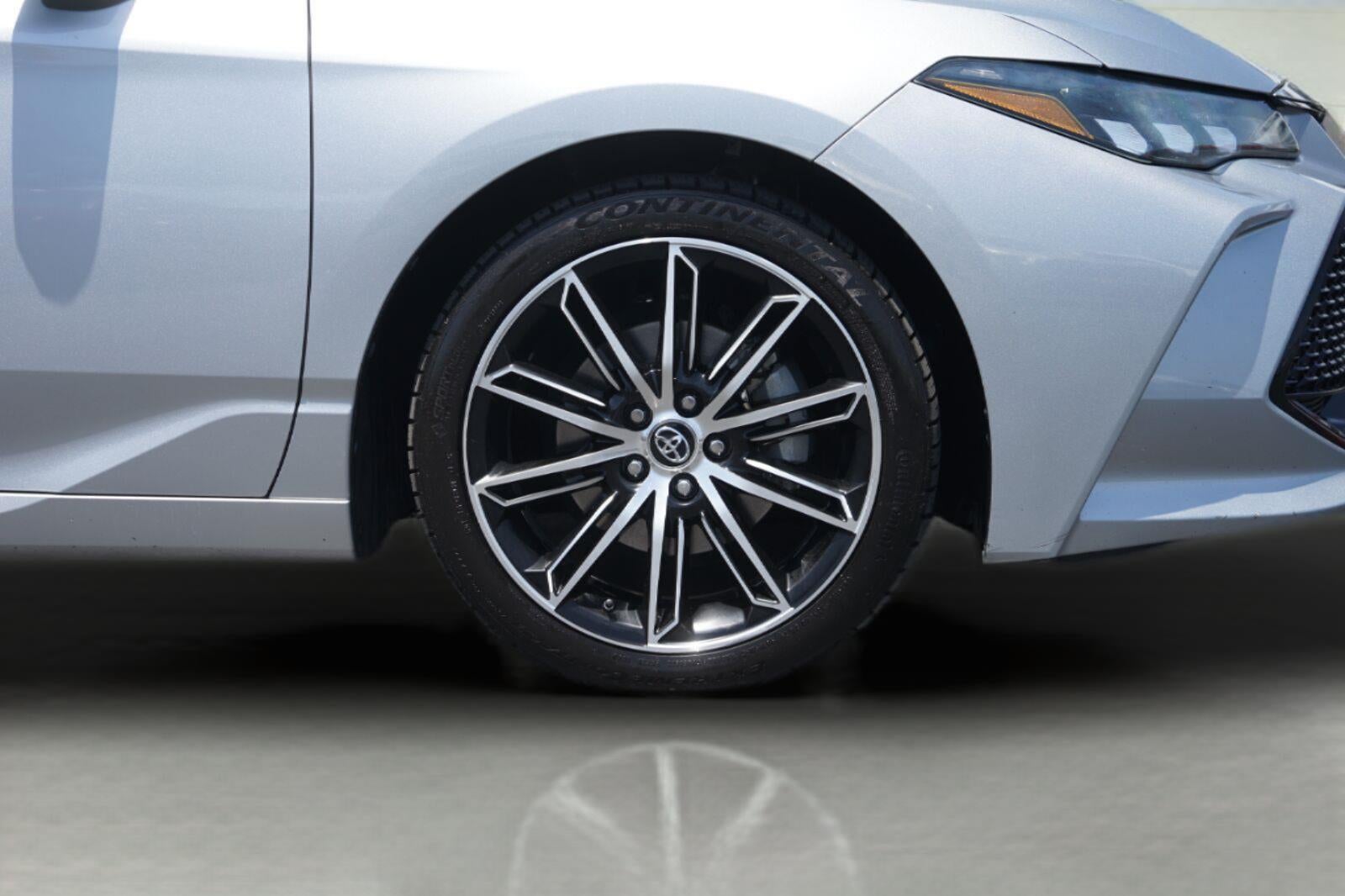 2019 Toyota Avalon XSE