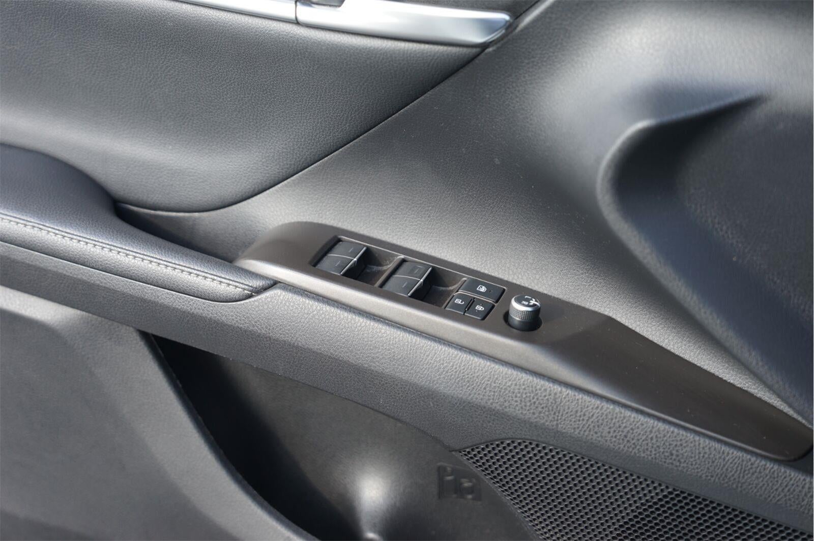 2021 Toyota Camry XSE V6