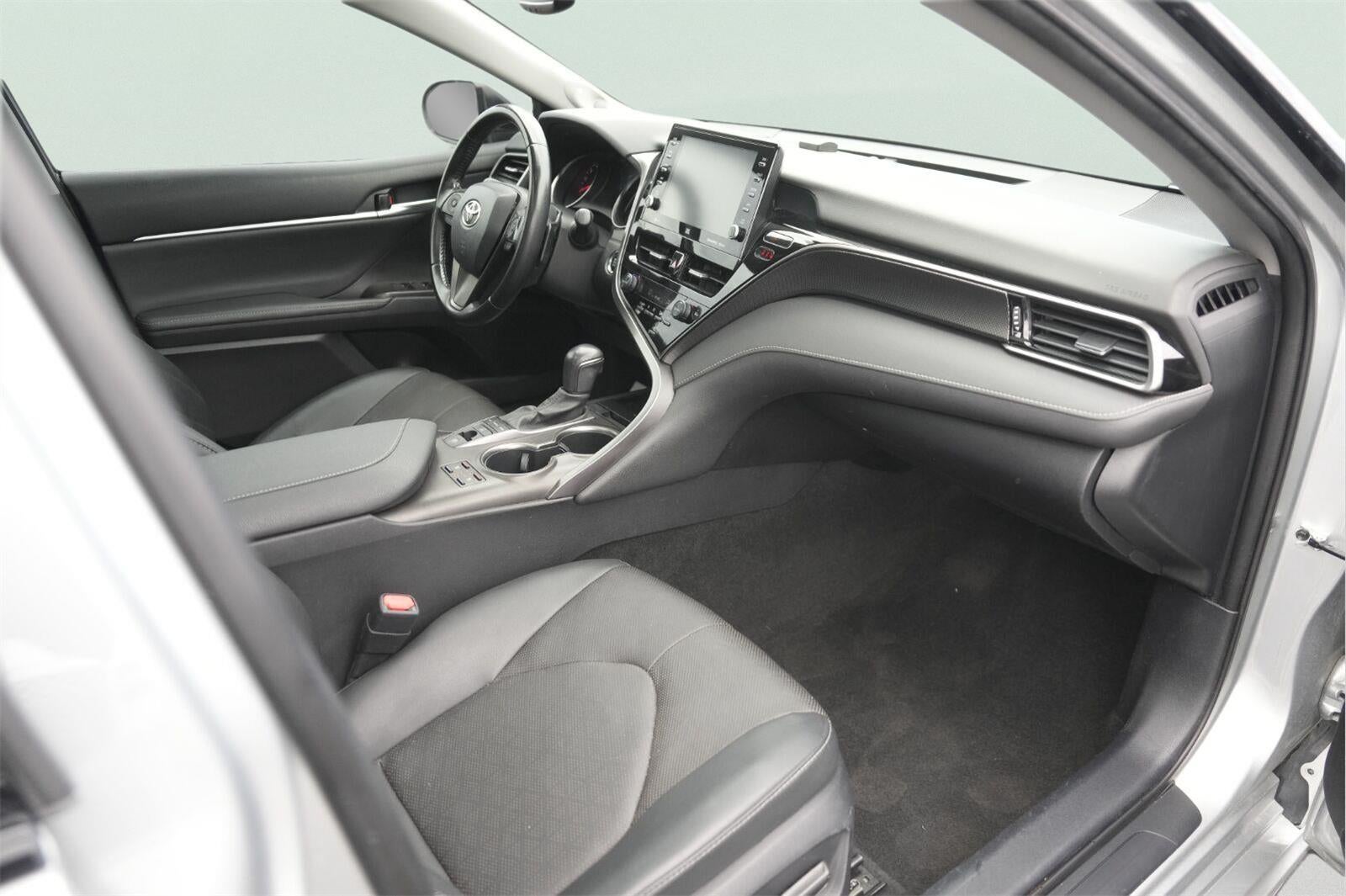 2023 Toyota Camry XSE V6