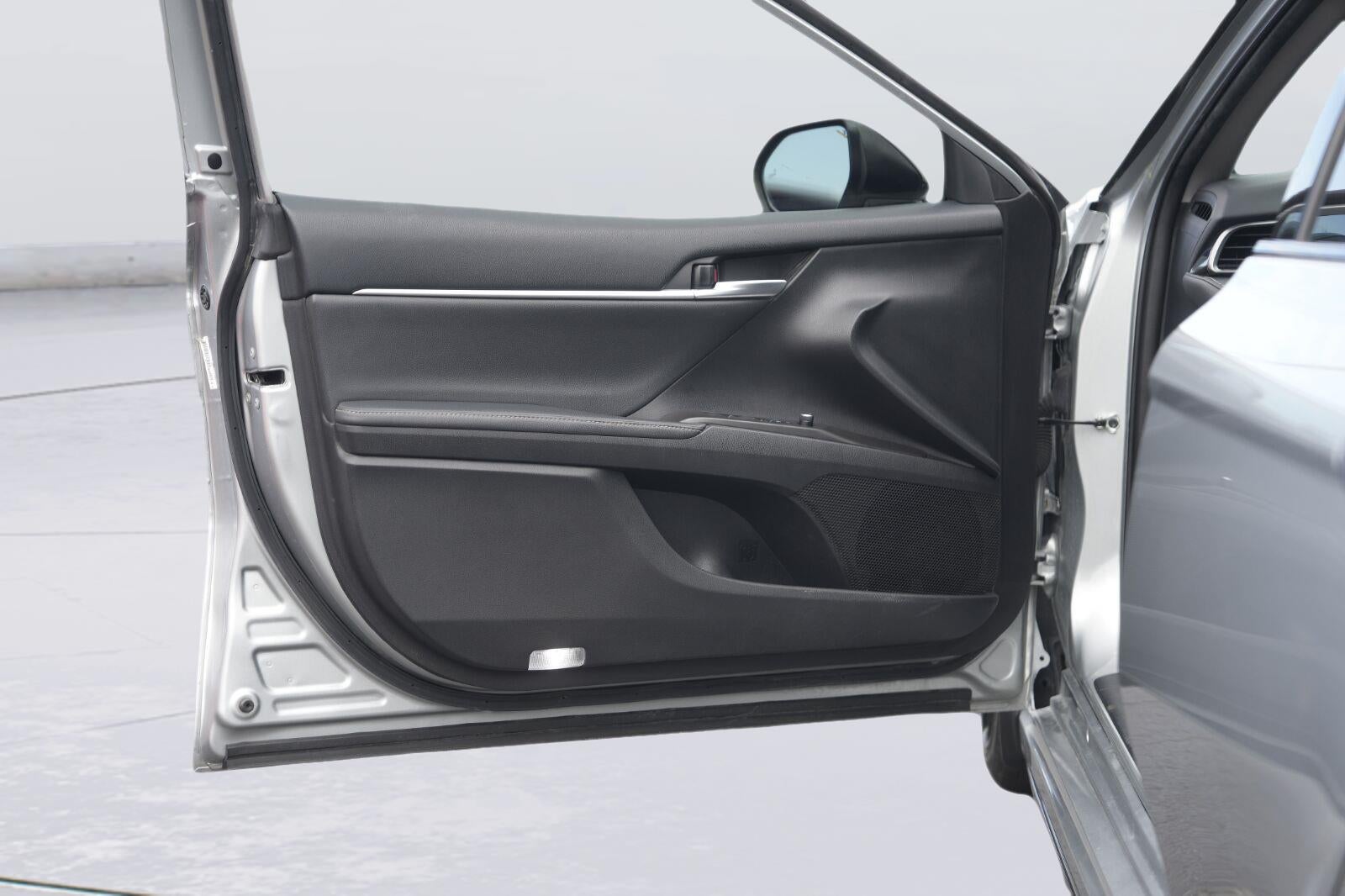 2023 Toyota Camry XSE V6