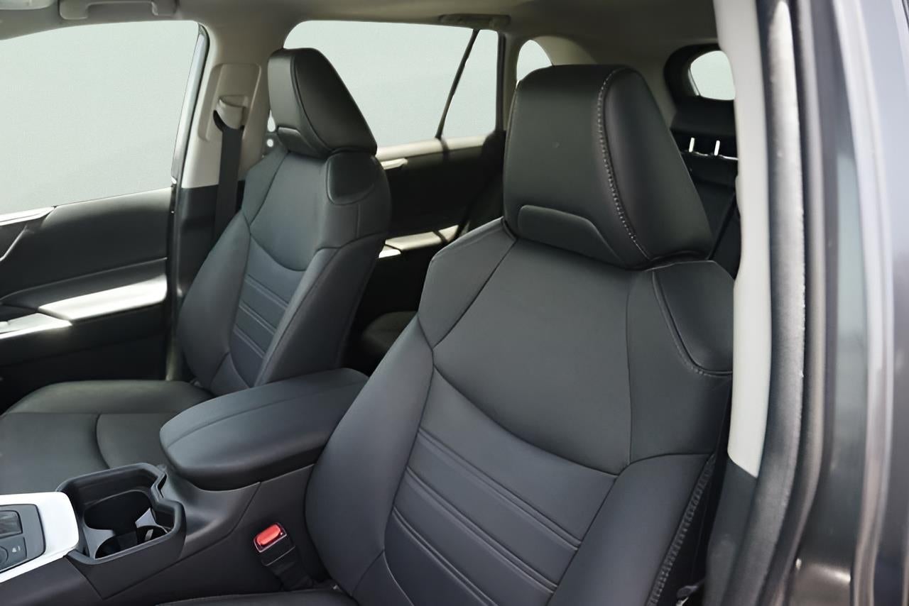 2021 Toyota RAV4 Hybrid XLE Premium