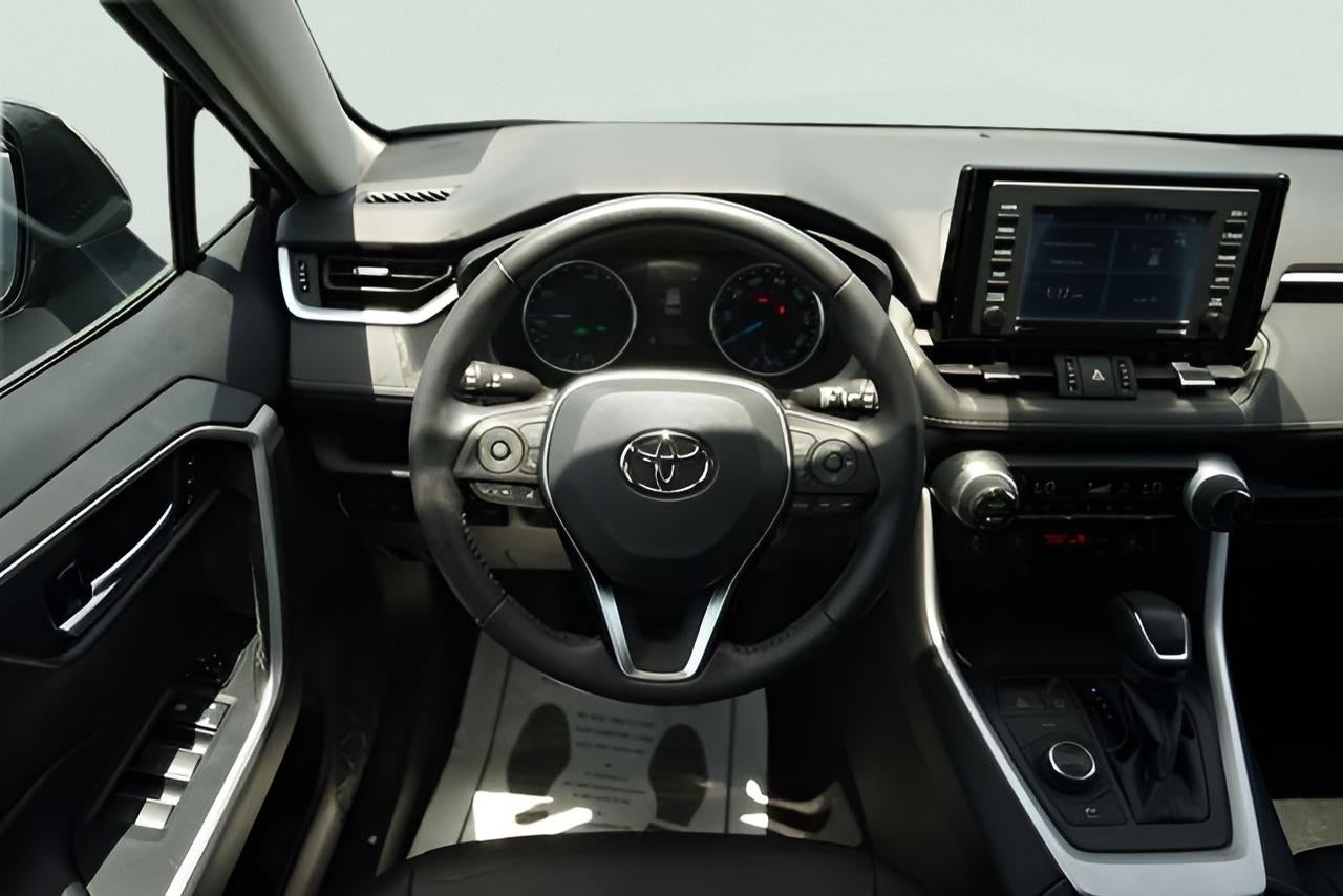 2021 Toyota RAV4 Hybrid XLE Premium