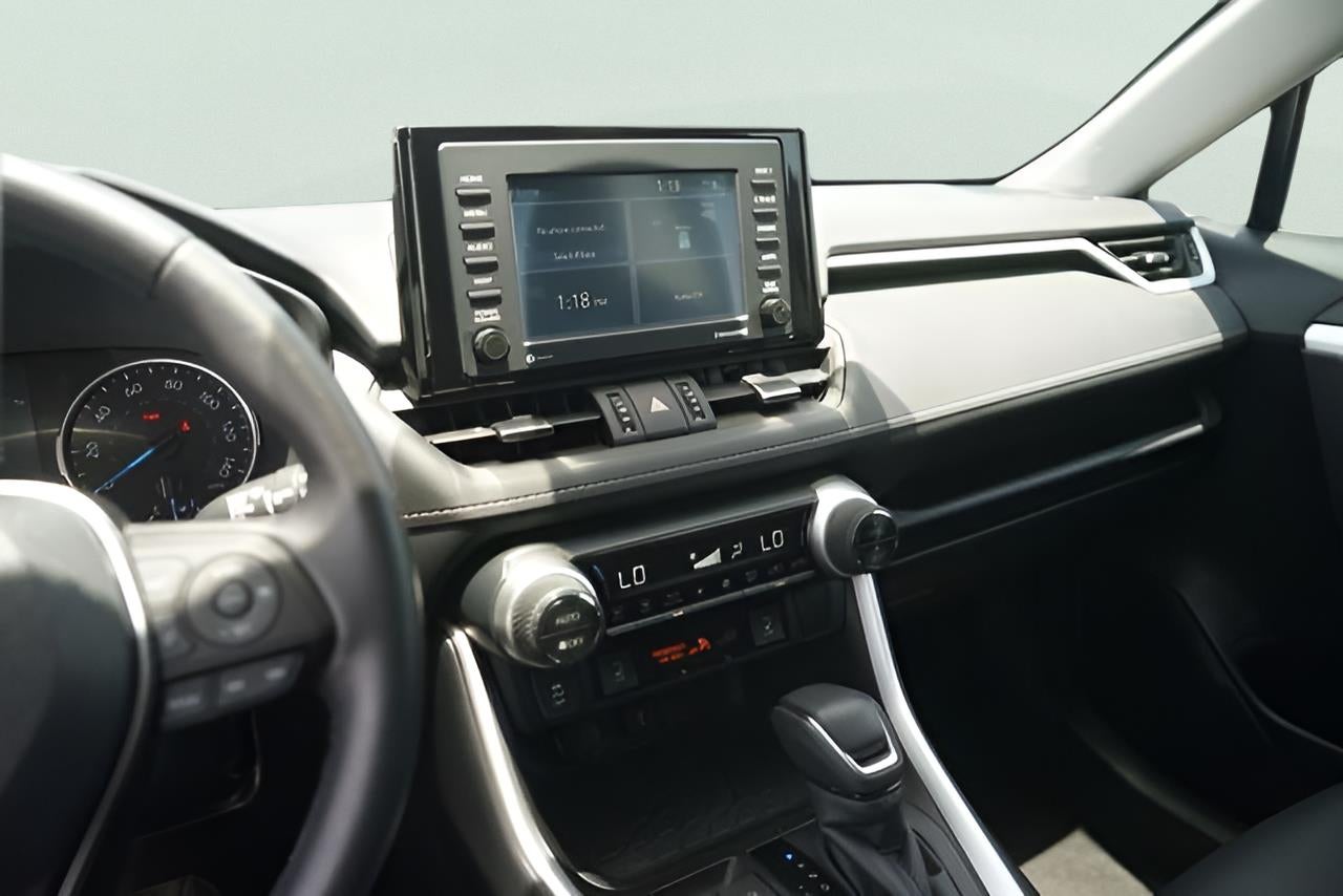 2021 Toyota RAV4 Hybrid XLE Premium