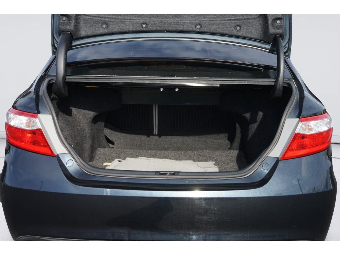 2015 Toyota Camry XLE