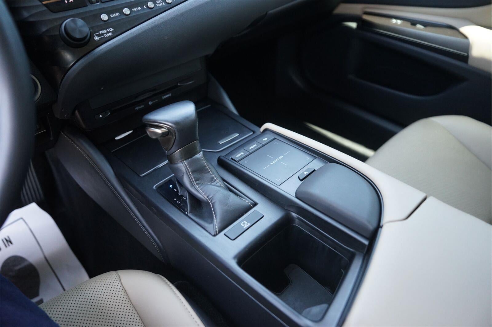 2019 Lexus Es ES 350