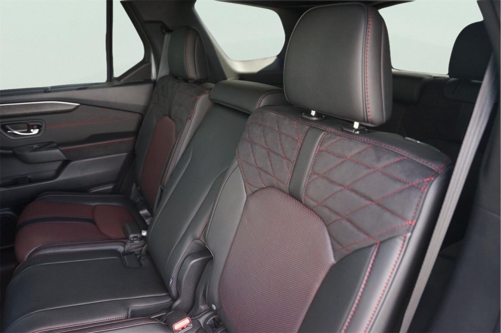 2026 Honda Pilot Black Edition