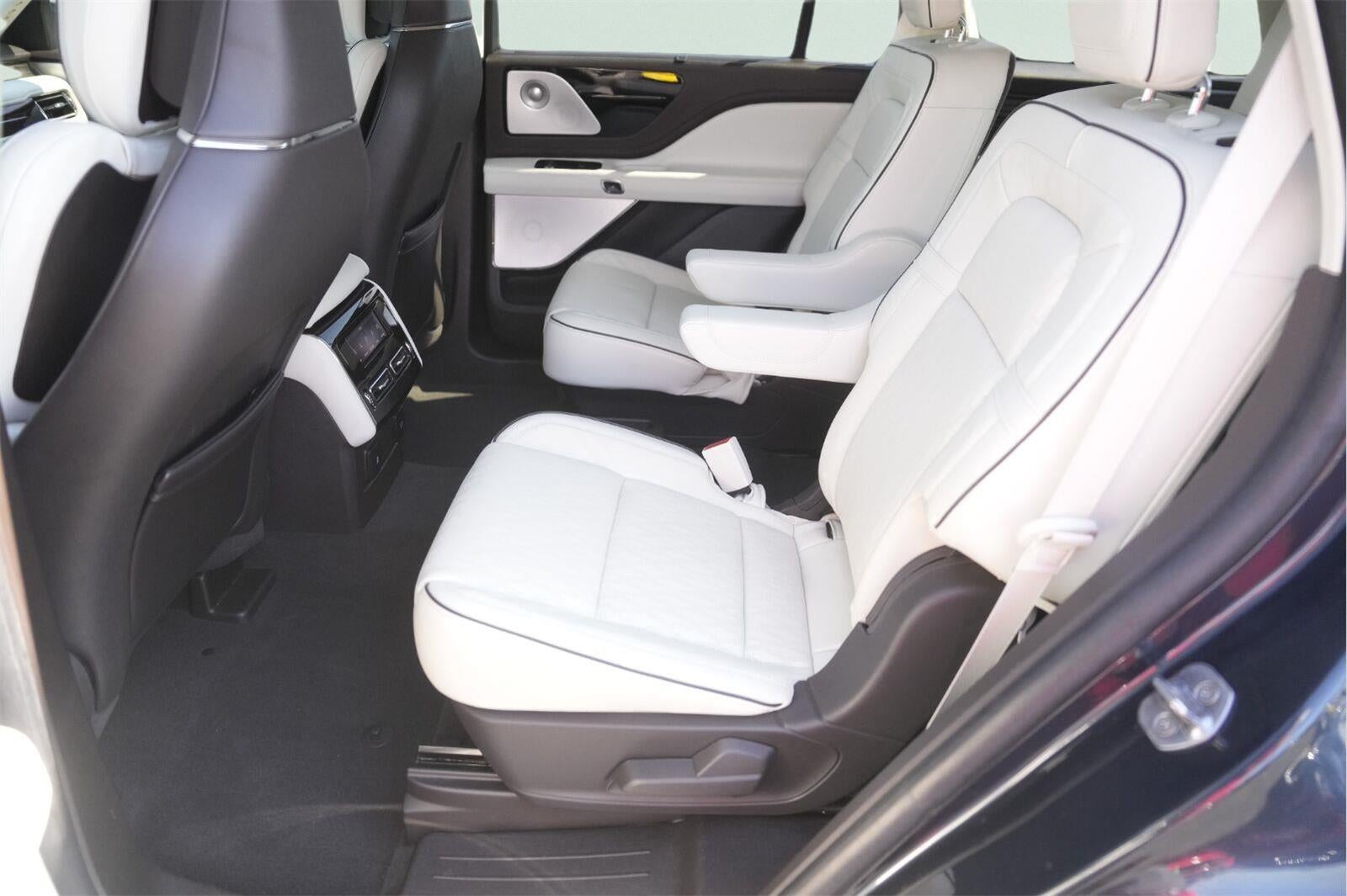 2024 Lincoln Aviator Black Label