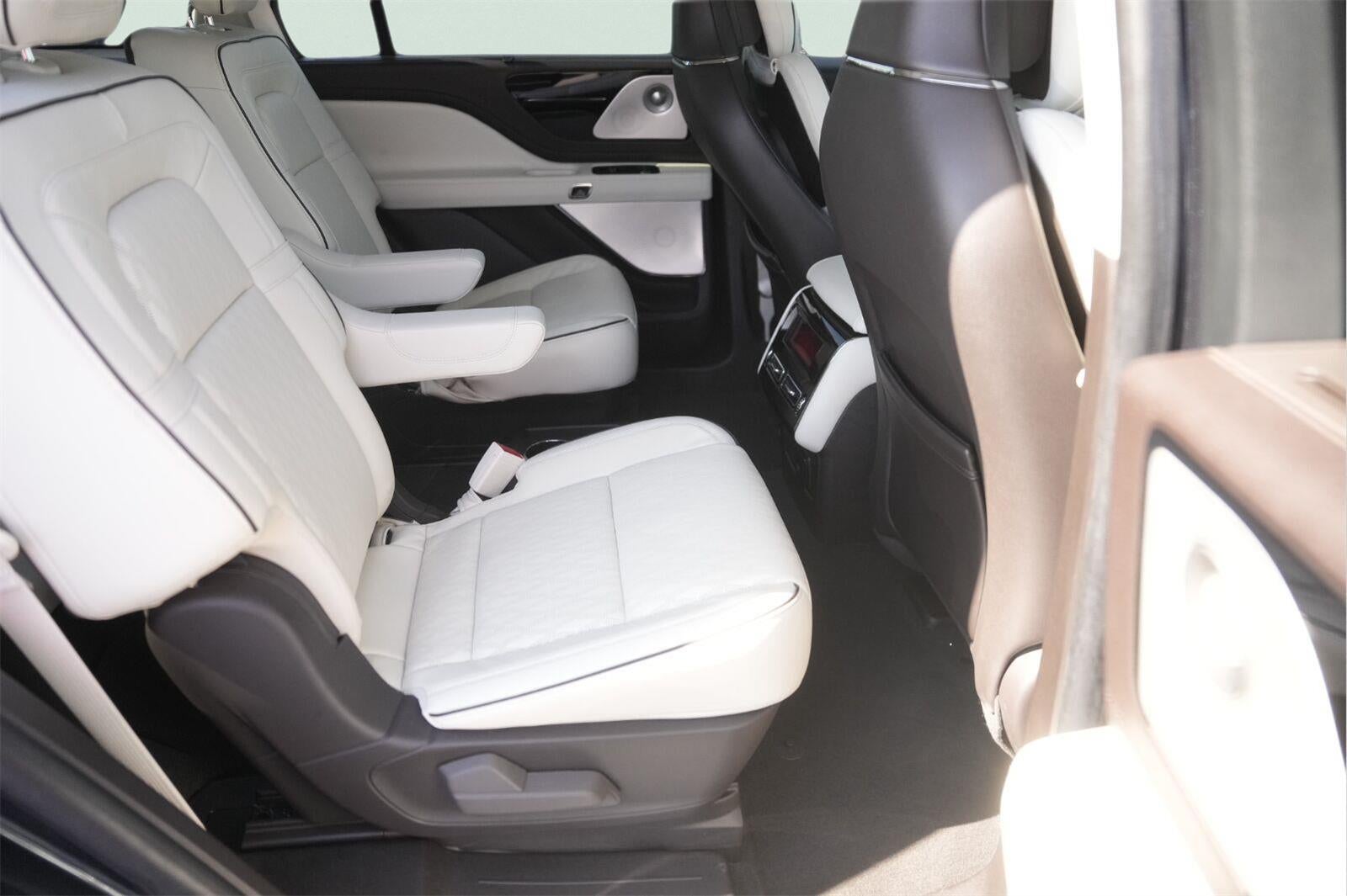 2024 Lincoln Aviator Black Label
