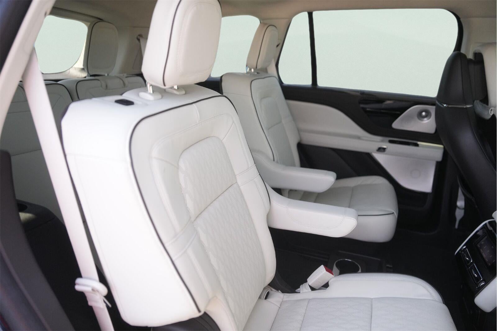 2024 Lincoln Aviator Black Label