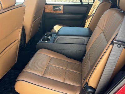 2014 Lincoln Navigator Base