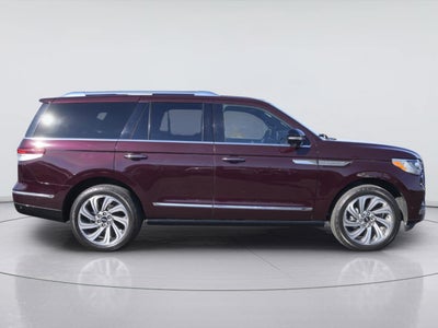 2023 Lincoln Navigator Reserve