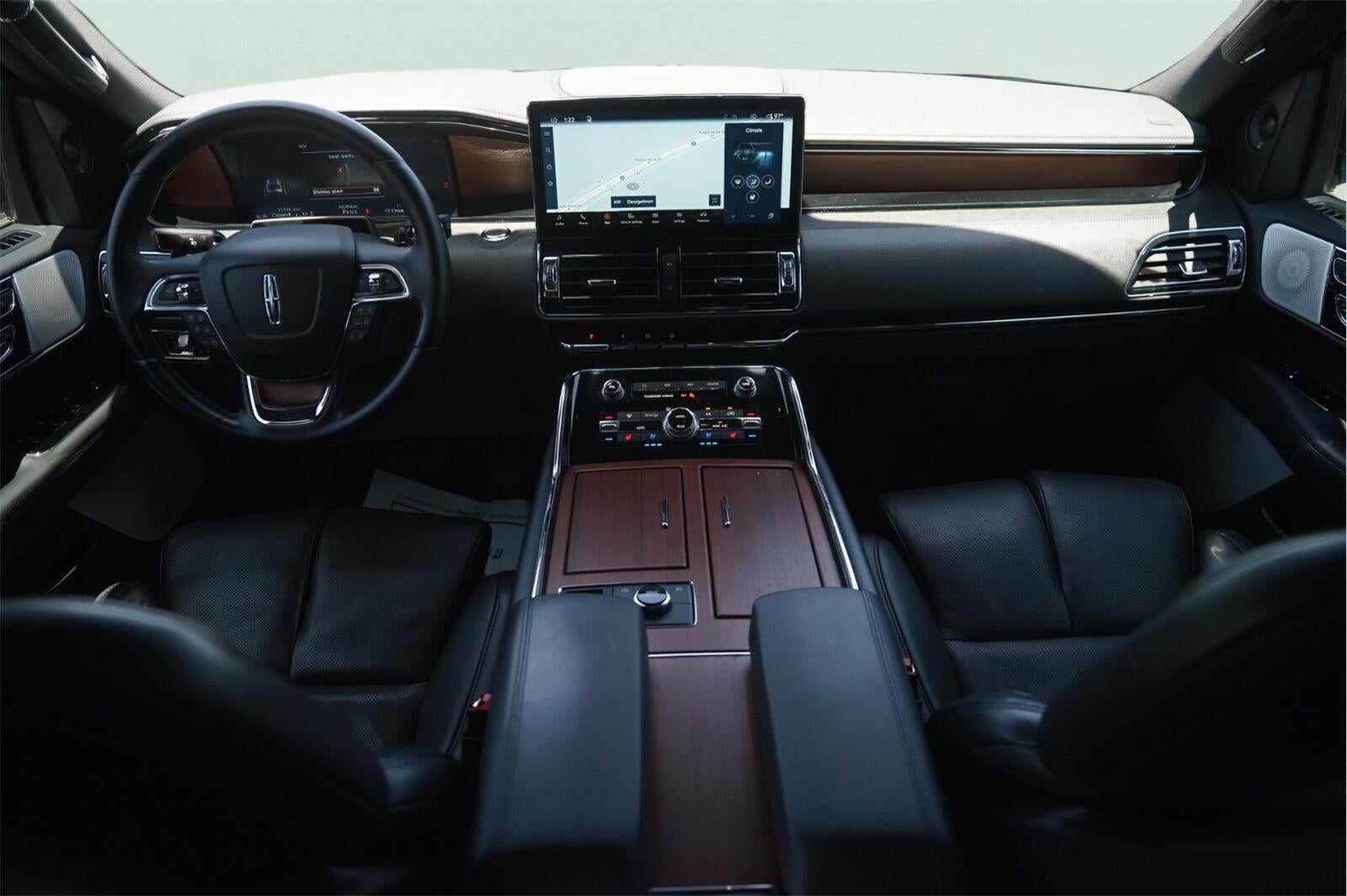 2023 Lincoln Navigator Reserve