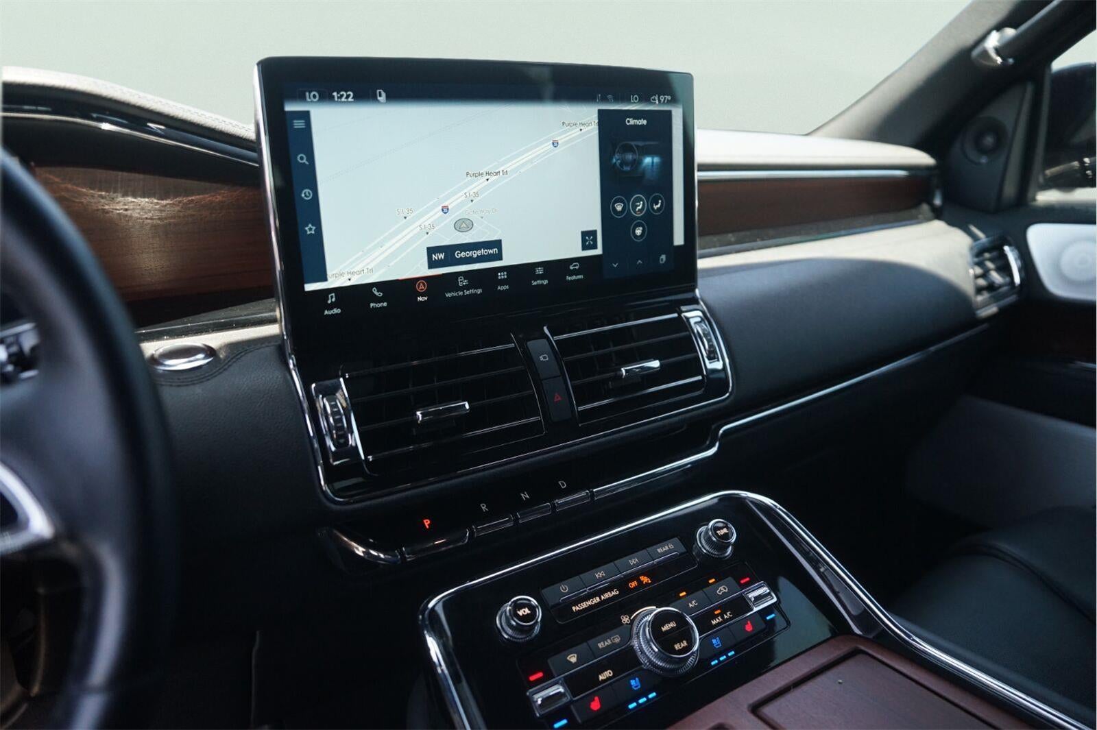 2023 Lincoln Navigator Reserve
