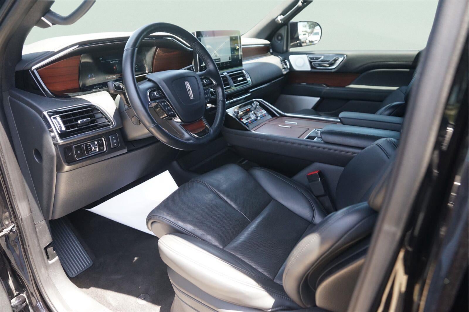 2023 Lincoln Navigator Reserve
