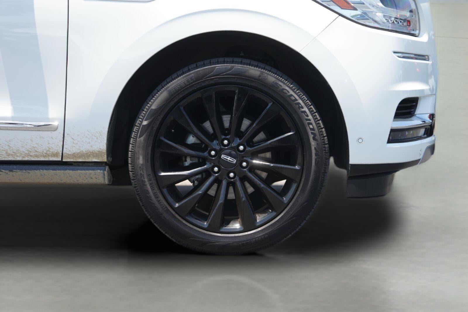 2020 Lincoln NAVIGATOR RSV