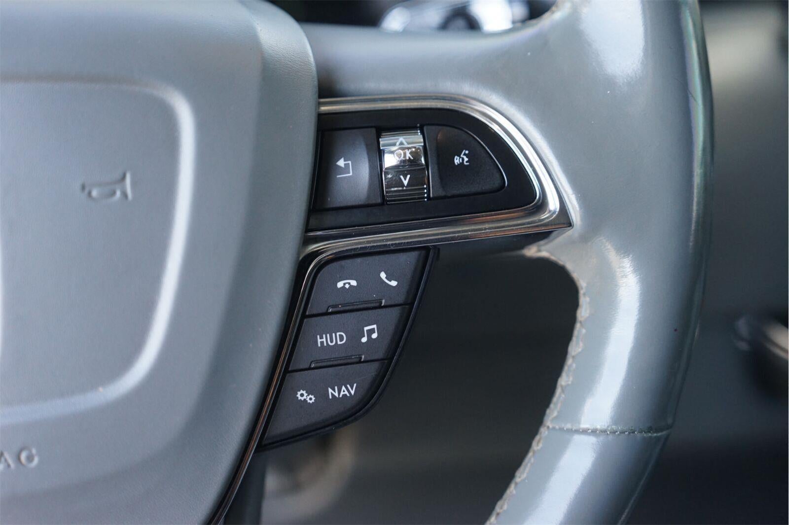 2019 Lincoln Navigator L Select