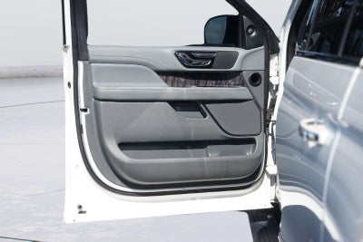 2019 Lincoln Navigator L Select