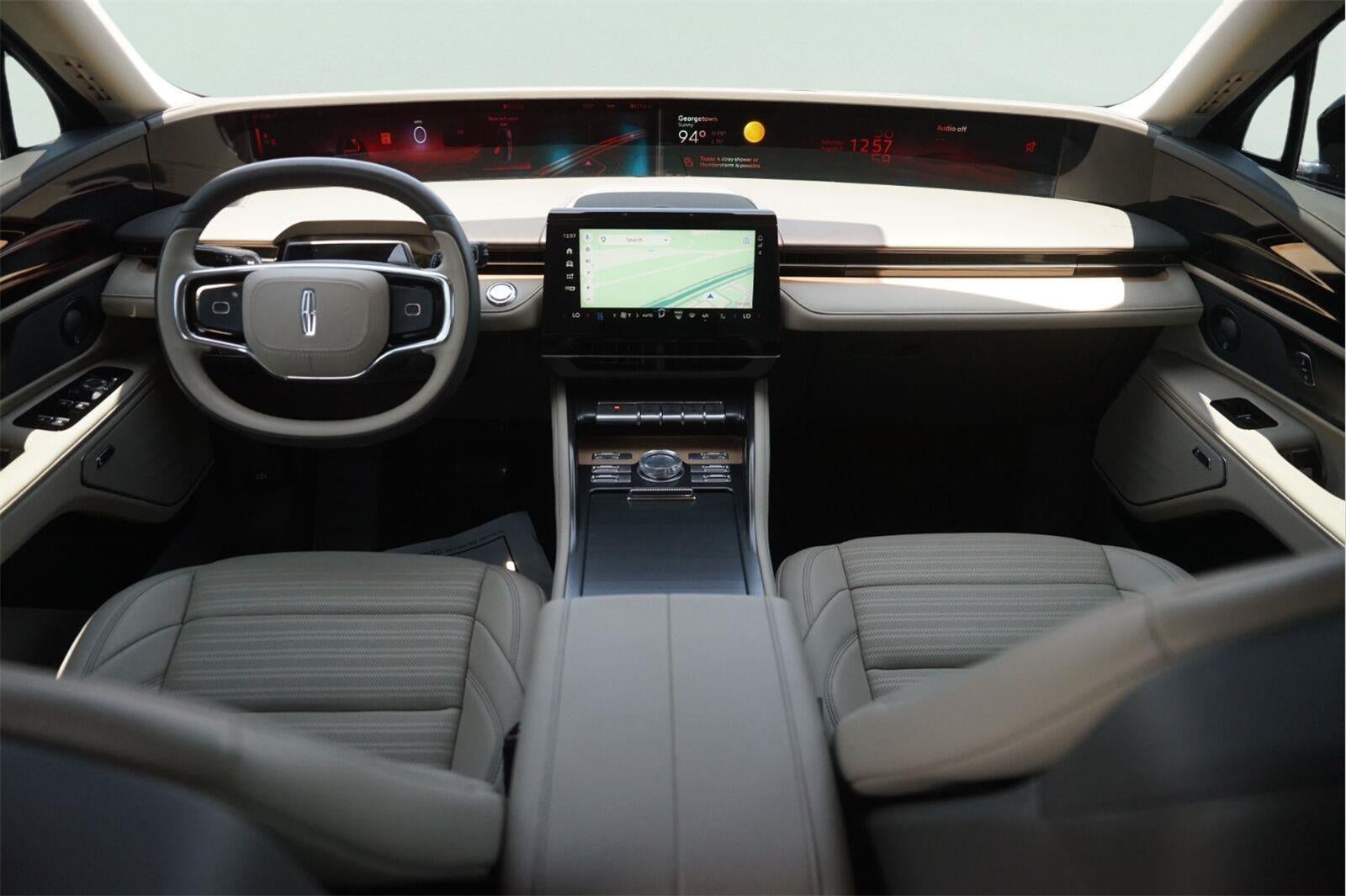 2025 Lincoln Nautilus Reserve