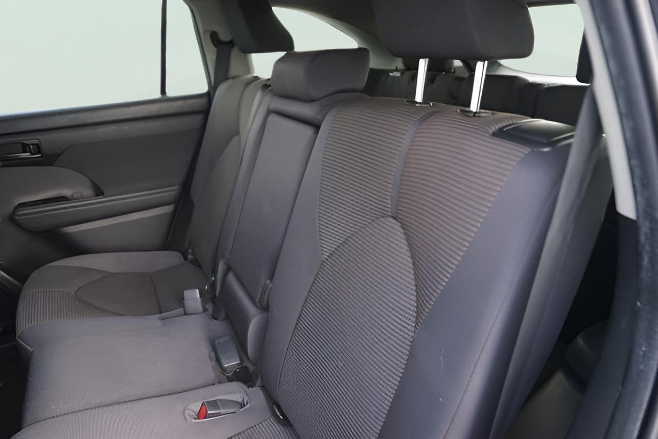 2021 Toyota Highlander L