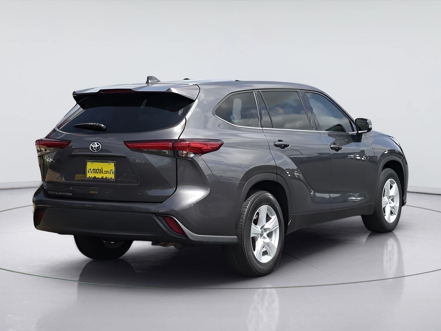 2021 Toyota Highlander L