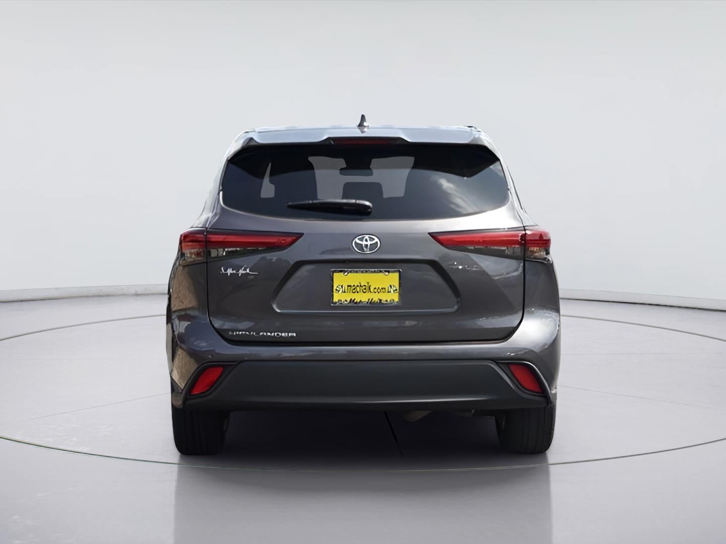 2021 Toyota Highlander L
