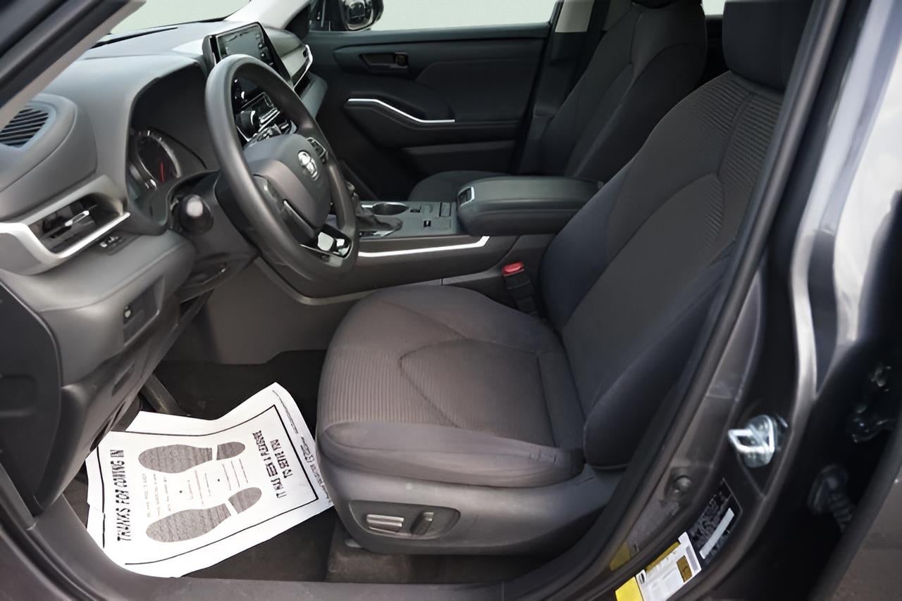 2021 Toyota Highlander L