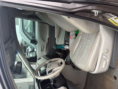 2013 Toyota Sienna XLE 8-Passenger