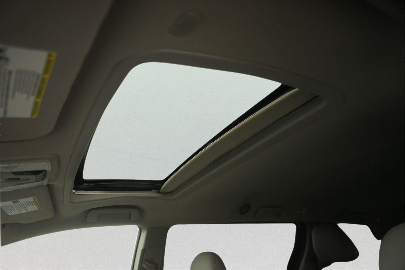 2020 Toyota SIENNA Base