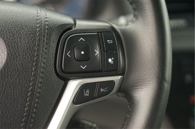 2020 Toyota SIENNA Base