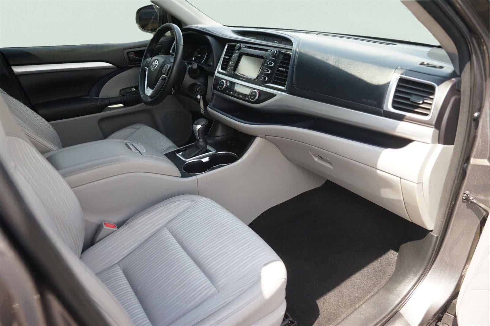 2015 Toyota Highlander LE Plus