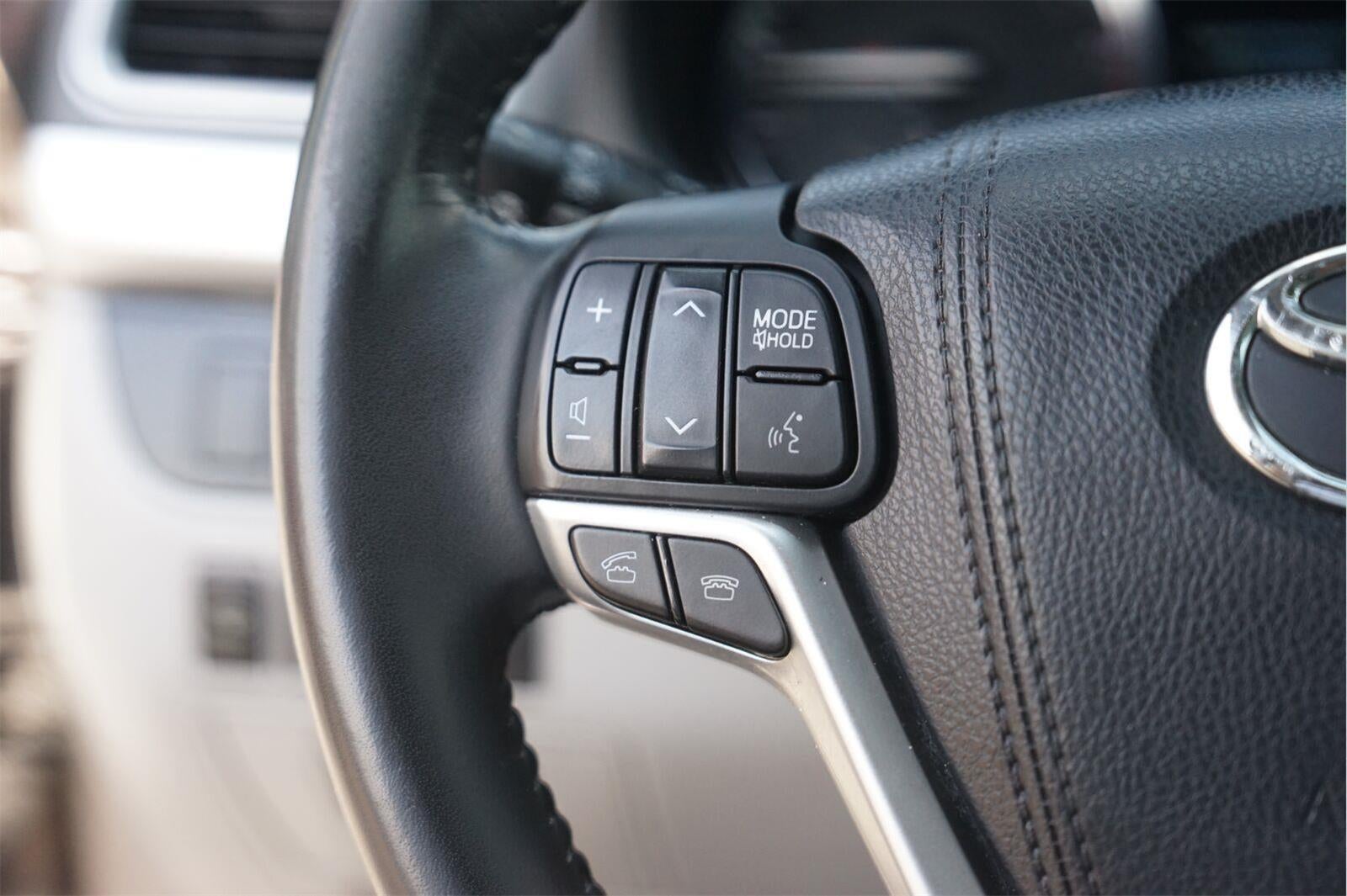 2015 Toyota Highlander LE Plus