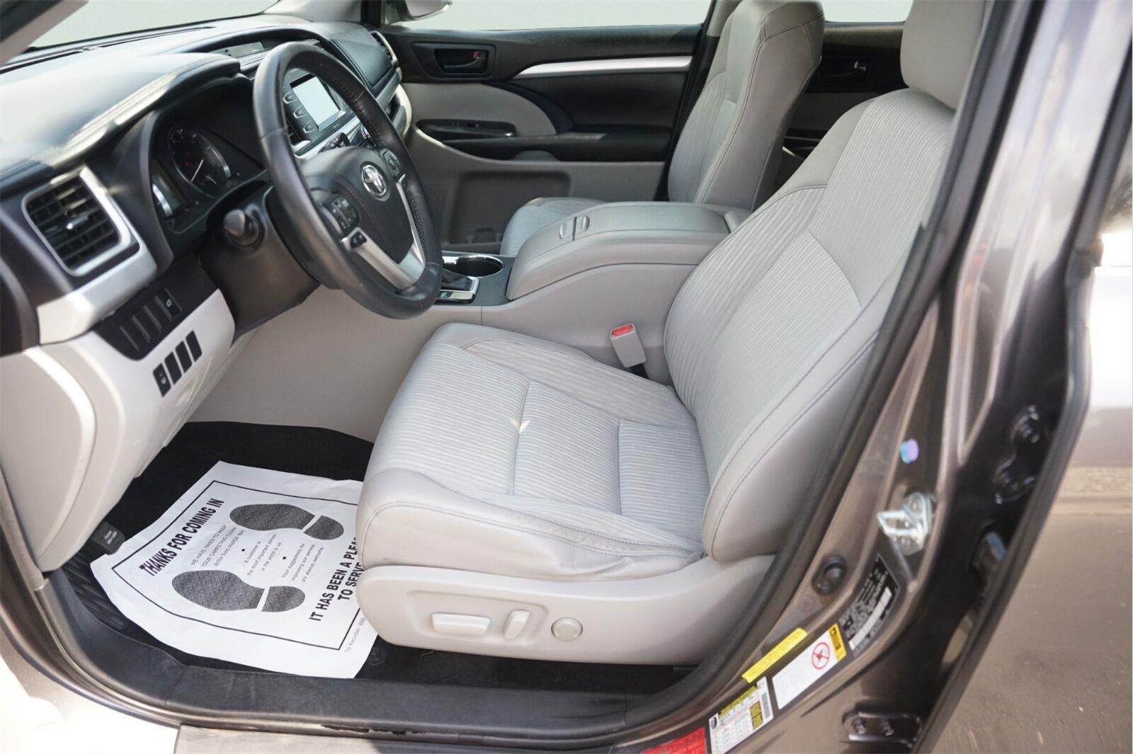 2015 Toyota Highlander LE Plus