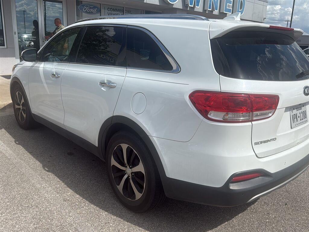 2016 Kia Sorento EX V6
