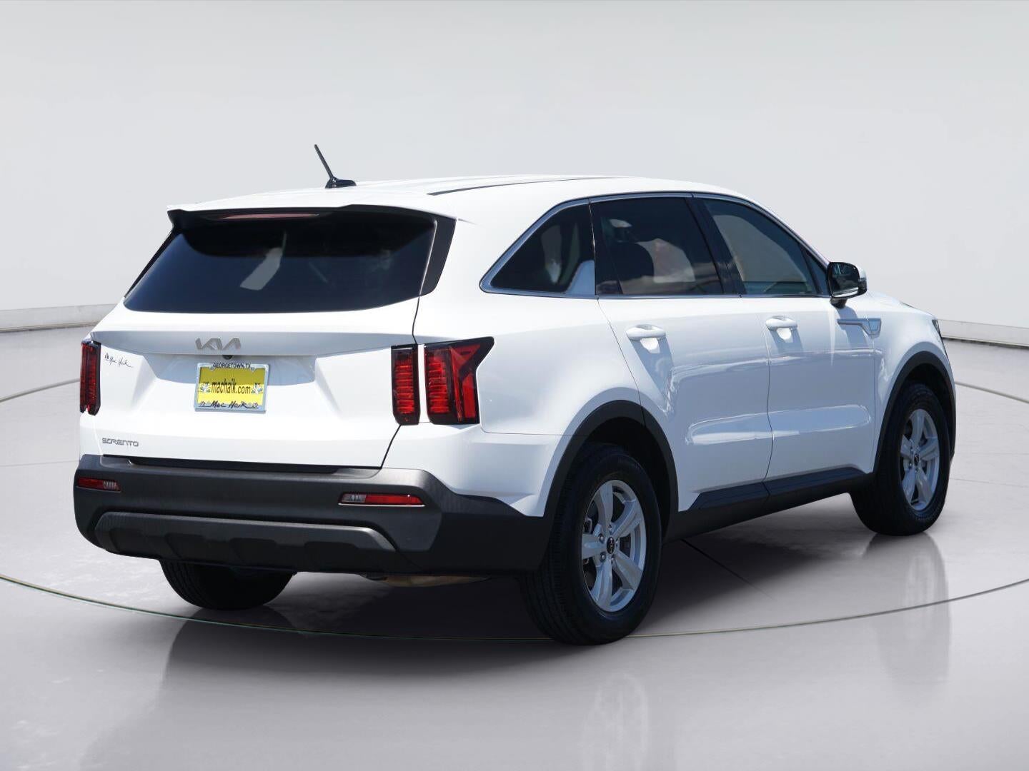 2023 Kia Sorento LX