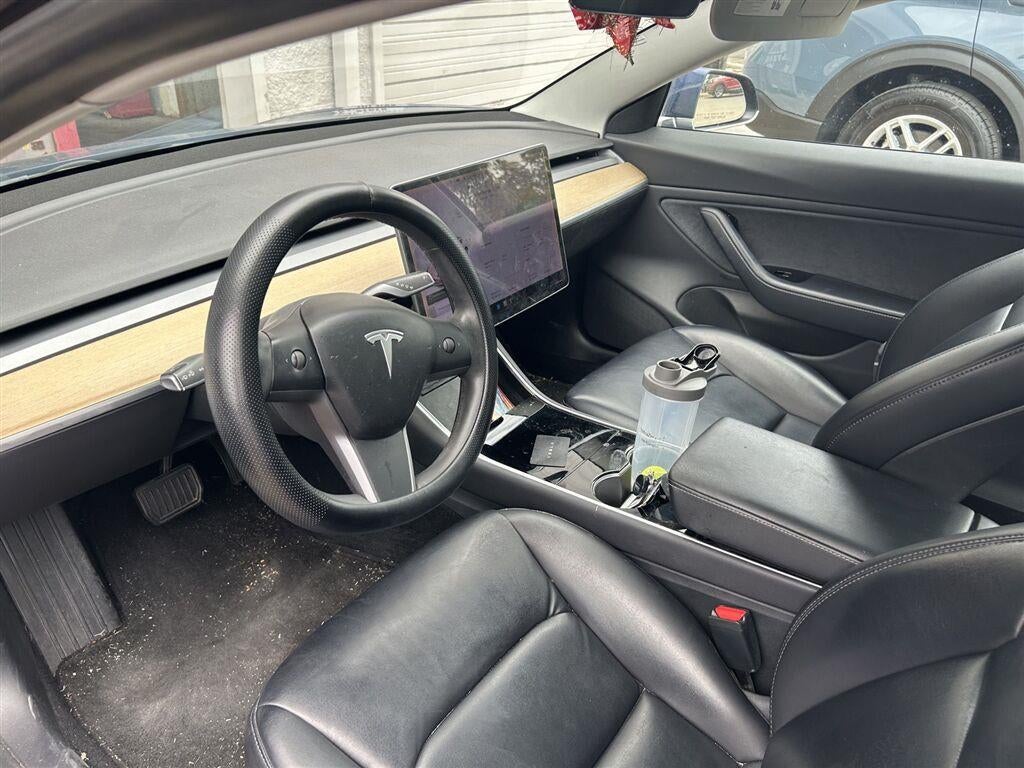 2019 Tesla Model 3 Base