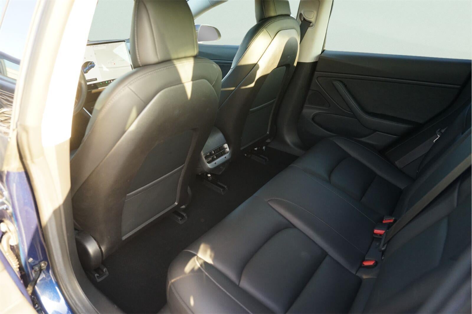 2018 Tesla Model 3 Base