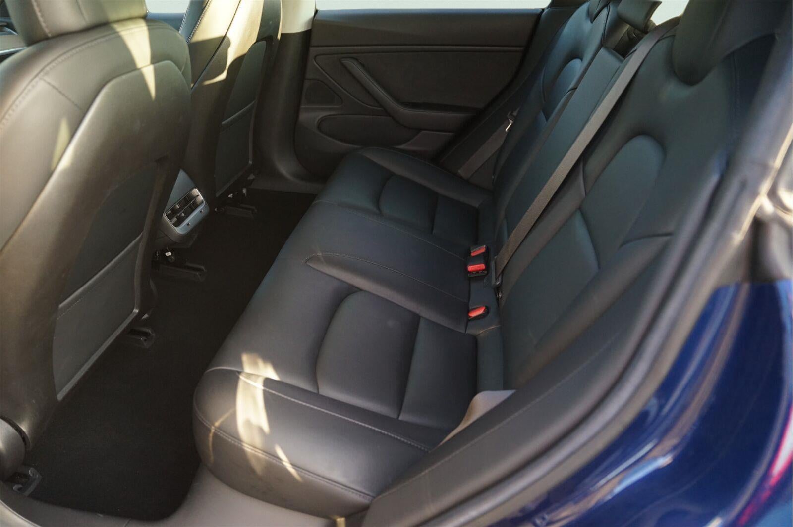 2018 Tesla Model 3 Base